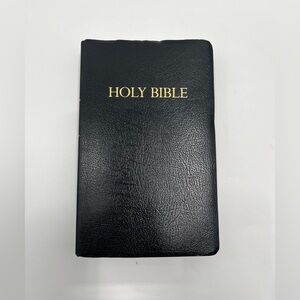 Holy Bible Hendrickson Bibles King James Version Black Soft Bound Book